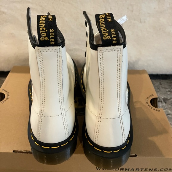 Dr. Martens white 1460 Smooth Leather Boots-6 - Picture 2 of 7